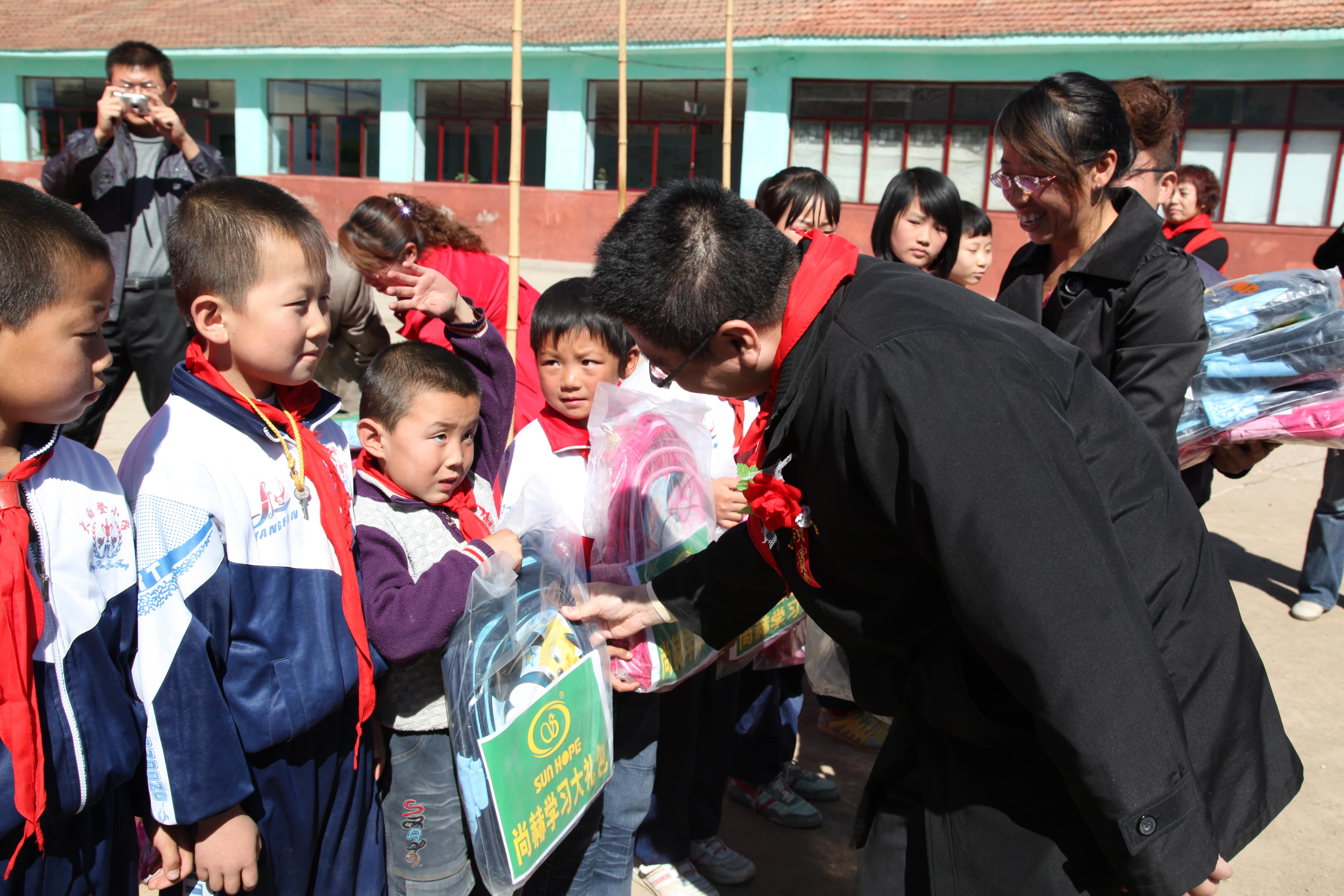 第11所 大同市大白登押球官方网站-押球(中国)
渠腊梅小学 第11所 大同市大白登押球官方网站-押球(中国)
渠腊梅小学