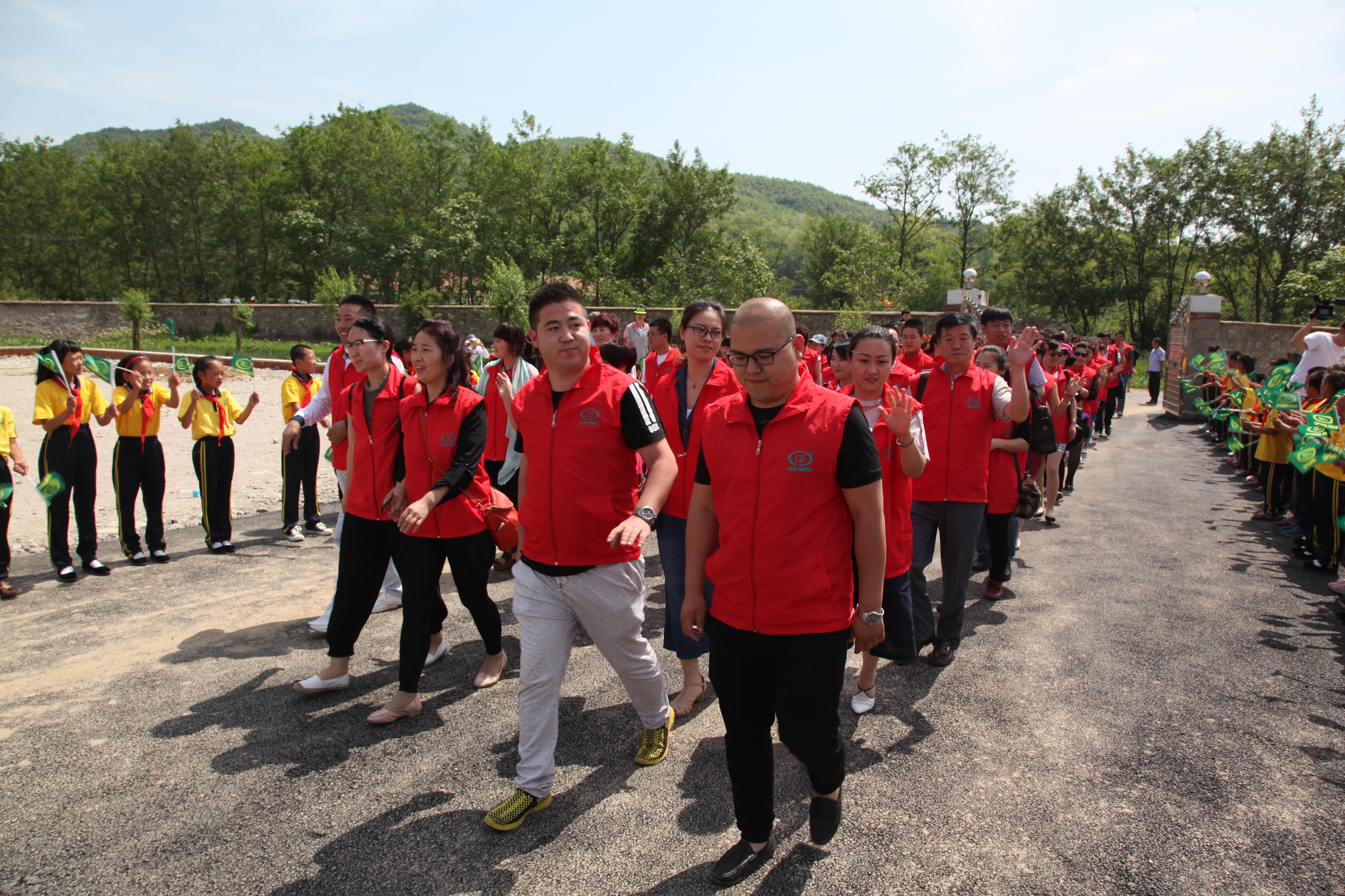 第52所 岫岩县前营镇西大营押球官方网站-押球（中国）
董波小学