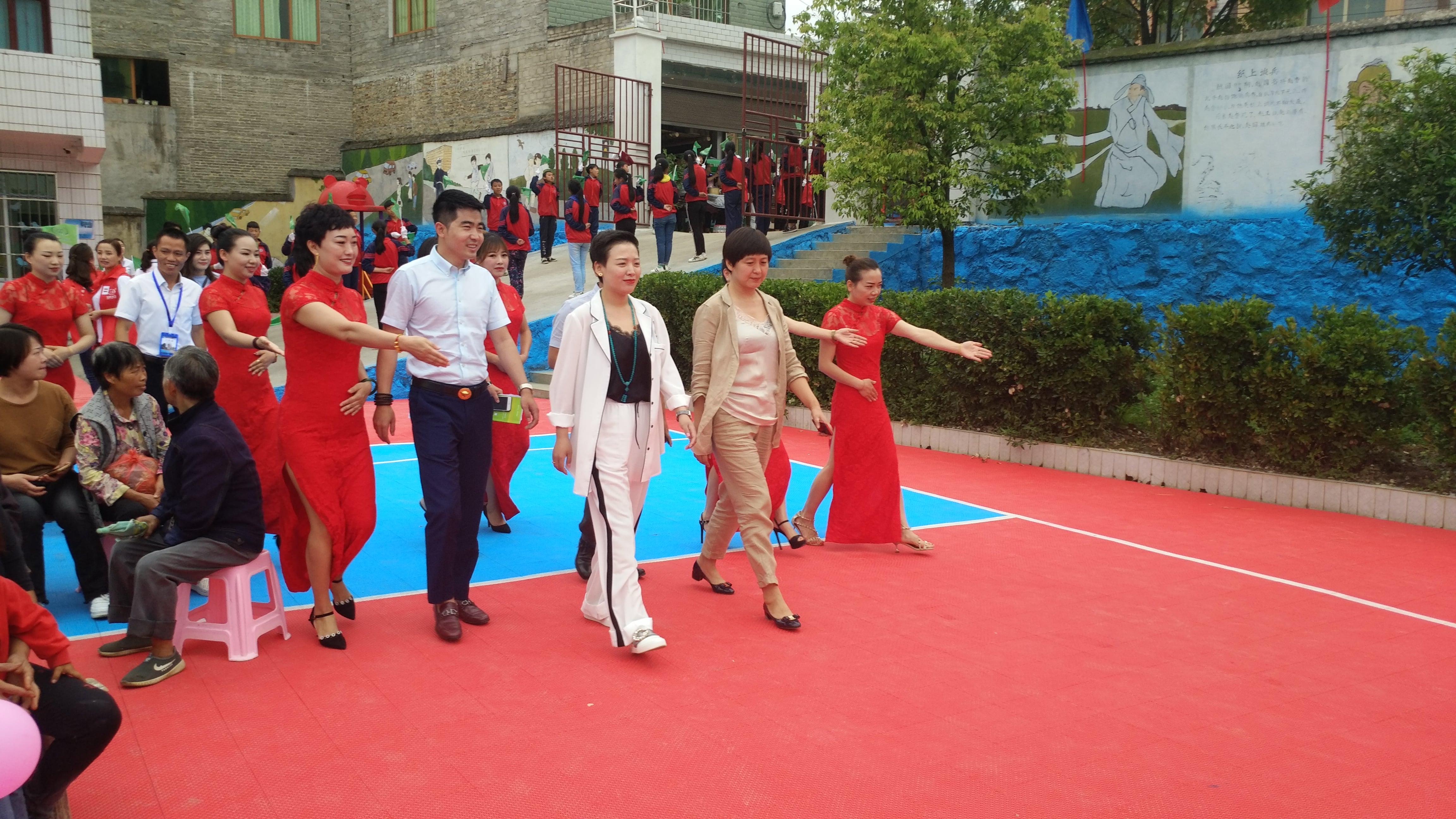 第148所 固阳县新世纪押球官方网站-押球（中国）
吴彩勤小学
